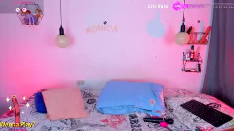 aleja      independent model       online show from December 2025 06:37:02 PM