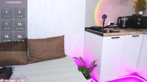 Monica online show from March 2026 08:42:01 AM