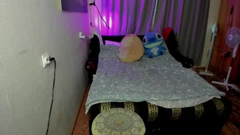 Monica Elder online show from June 2026 03:40:01 AM