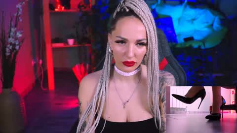 Monika online show from February 2025 11:54:01 AM