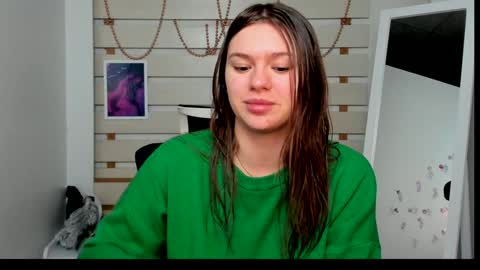 Monika online show from January 2025 09:40:01 PM