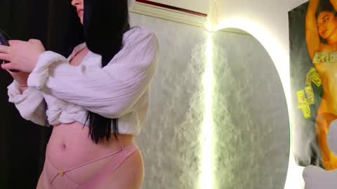 Ask me online show from November 2025 06:24:02 AM