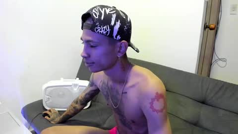 Snapshot of monkeyd_66 chatting on December 2024 10:30:01 AM monkeyd_66 online show from December 2024 10:30:01 AM