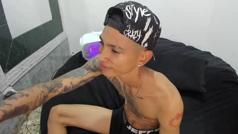 Snapshot of monkeyd_66 chatting on February 2025 03:00:01 PM monkeyd_66 online show from February 2025 03:00:01 PM