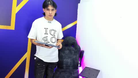 monky_0002 online show from July 2026 04:36:02 AM