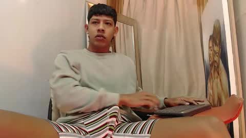 Snapshot of monsoon_the_best chatting on September 2025 02:45:01 AM monsoon_the_best online show from September 2025 02:45:01 AM