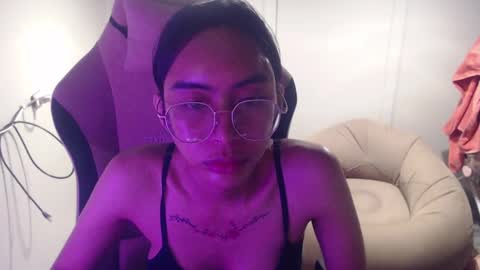 ELYSE A SIMPLE GIRL online show from January 2025 06:02:01 PM