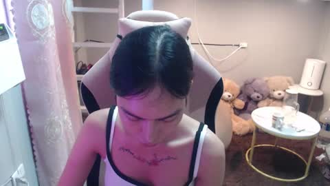 ELYSE A SIMPLE GIRL online show from September 2025 12:43:02 AM