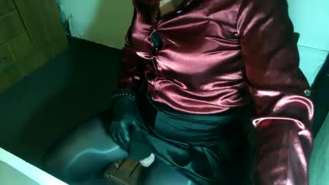 Sabrina online show from September 2025 10:10:02 PM