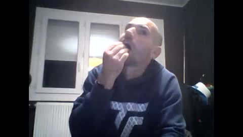 montmasse online show from April 2026 07:44:02 PM