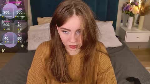 Moon  Bunny online show from October 2025 03:10:02 PM