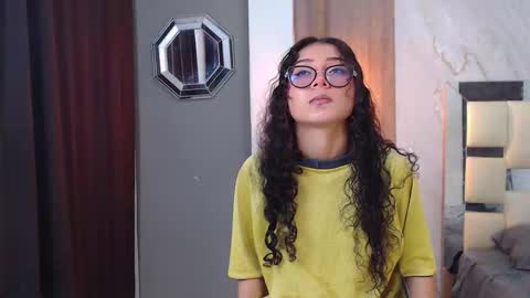 moon_and_fire_ online show from March 2026 06:28:02 AM