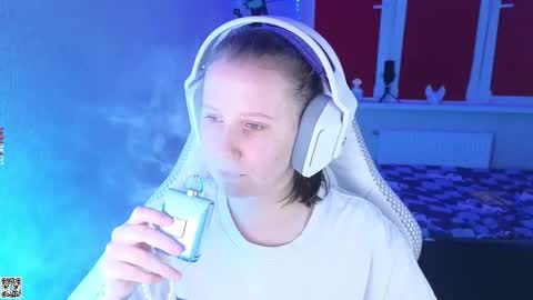 Lola online show from October 2025 04:39:02 PM