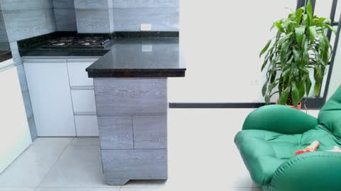 Snapshot of moon_blue222 chatting on January 2025 08:33:01 PM Tamara Bela your favorite lover from Colombia online show from January 2025 08:33:01 PM