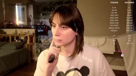 Luna  online show from October 2025 02:29:01 PM