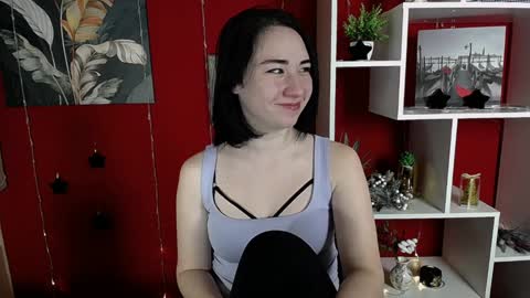 Snapshot of moon_foxy_ chatting on December 2024 12:55:01 PM Diana online show from December 2024 12:55:01 PM