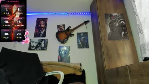 Luna online show from March 2026 10:49:02 PM