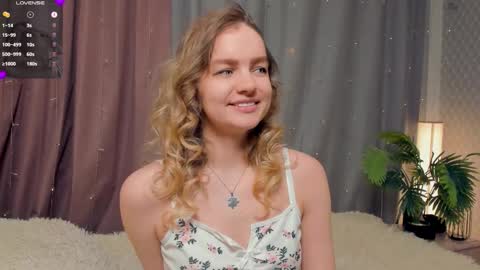 moon_puzzles online show from November 2025 09:03:01 PM