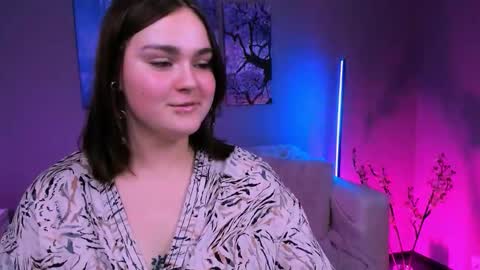 moon_sana online show from October 2025 10:21:01 PM
