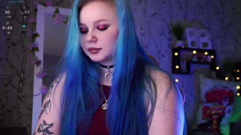 Snapshot of moon_valkyriie chatting on February 2025 06:55:01 AM Emilia online show from February 2025 06:55:01 AM