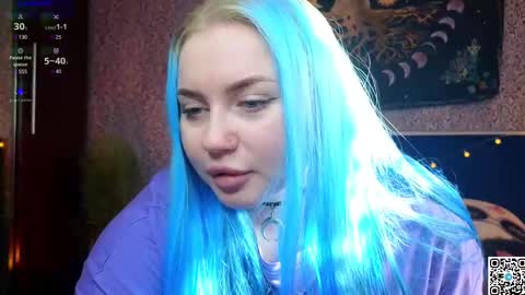 Snapshot of moon_valkyriie chatting on February 2025 09:21:01 AM Emilia online show from February 2025 09:21:01 AM