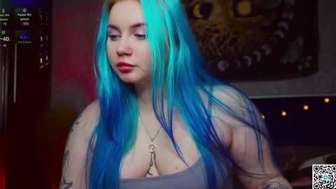 Snapshot of moon_valkyriie chatting on February 2025 11:20:02 AM Emilia online show from February 2025 11:20:02 AM