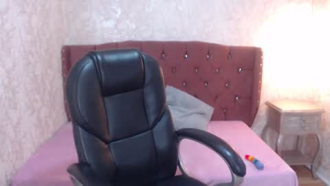 Charlotte online show from March 2025 07:36:01 PM