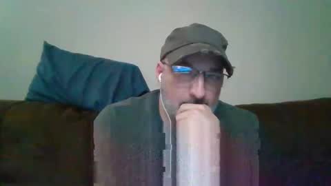 Snapshot of moondrake26 chatting on December 2024 07:13:02 AM moondrake26 online show from December 2024 07:13:02 AM