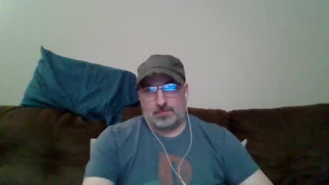 Snapshot of moondrake26 chatting on December 2024 08:56:01 AM moondrake26 online show from December 2024 08:56:01 AM