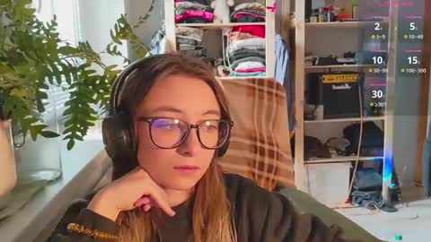 Dana online show from February 2025 10:44:02 AM