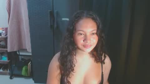 Snapshot of moonlight_xxx chatting on December 2025 12:38:02 AM moon online show from December 2025 12:38:02 AM