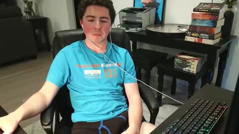 moonlighter7 online show from February 2026 02:32:01 AM