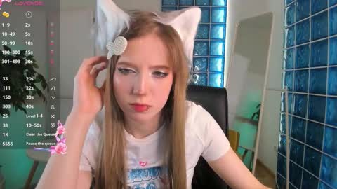 Snapshot of moonlitasuna chatting on November 2025 06:44:01 AM Asuna online show from November 2025 06:44:01 AM