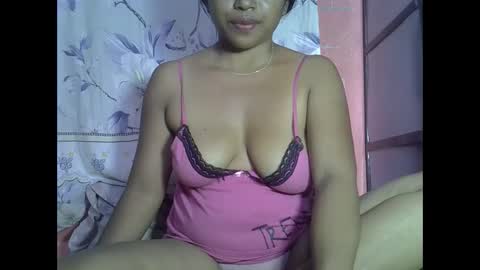 moonlovelyxx online show from January 2025 07:17:02 AM