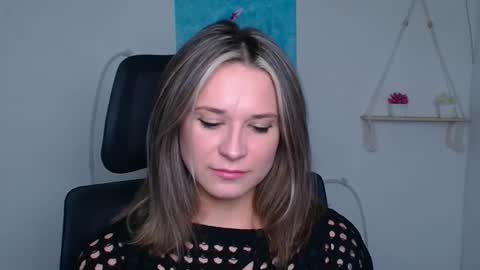 Snapshot of moonsusanna chatting on February 2026 12:08:01 PM Susanna online show from February 2026 12:08:01 PM