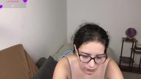 Snapshot of moonwoman_ chatting on February 2026 03:36:02 AM Moon Woman online show from February 2026 03:36:02 AM