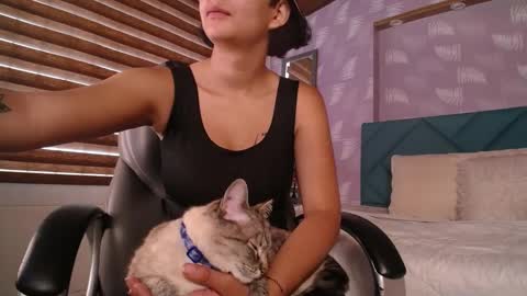 Michelle online show from March 2025 01:07:01 PM