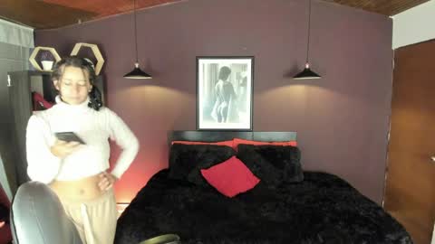 Michelle online show from April 2026 12:17:01 PM