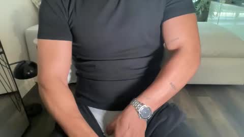 mora594574 online show from March 2026 09:40:02 PM