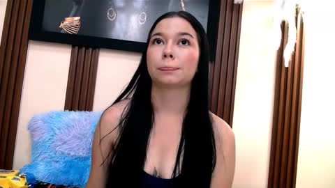 alexia online show from November 2025 07:13:01 PM