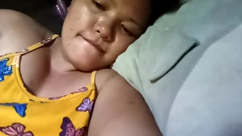 Snapshot of morenapinay19xxx chatting on June 2026 11:32:01 PM morenapinay19xxx online show from June 2026 11:32:01 PM