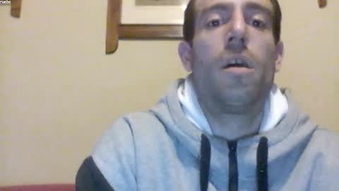 Snapshot of morenikoo26 chatting on May 2026 10:15:01 PM morenikoo26 online show from May 2026 10:15:01 PM