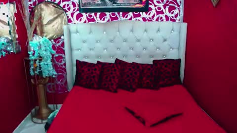 duohot23 online show from December 2025 02:01:01 PM