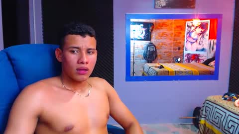 Snapshot of morenofullhot chatting on December 2024 12:19:02 AM MorenoFullHot online show from December 2024 12:19:02 AM