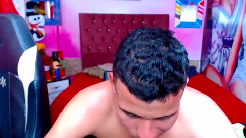 Snapshot of morenofullhot chatting on January 2025 07:07:02 PM MorenoFullHot online show from January 2025 07:07:02 PM