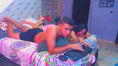 Snapshot of morenofullhot chatting on January 2025 01:05:01 PM MorenoFullHot online show from January 2025 01:05:01 PM