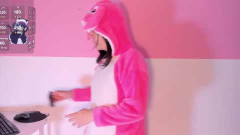 Morganita  online show from November 2025 12:31:02 PM