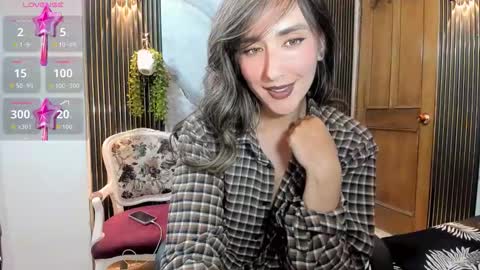 Moriah online show from November 2025 07:24:01 PM