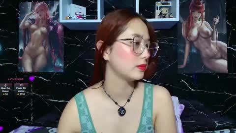 monica online show from December 2025 10:01:01 AM