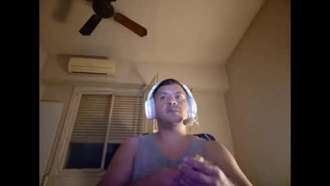 Bruno online show from December 2024 05:06:02 AM